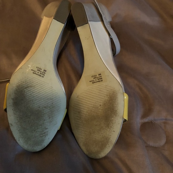 Sandals - Picture 2 of 2